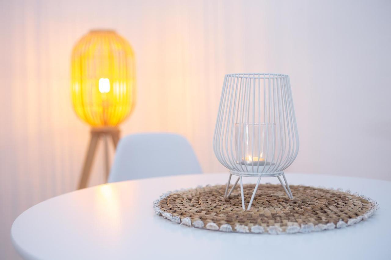 Chill & Sun - Terrasse Exterieure - Parking - Wifi - 4P Apartment Amiens Luaran gambar